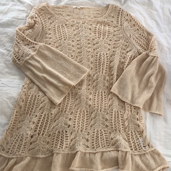 Stunning crochet tunic - Picture 2 of 9